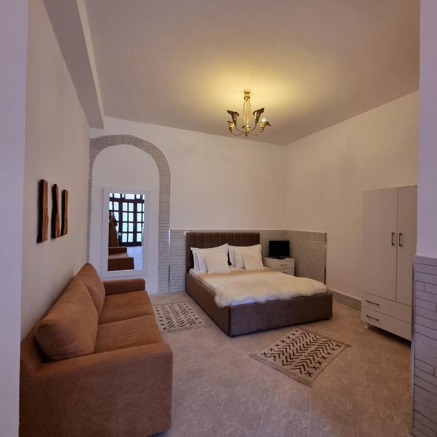 Green Villa * Vlore